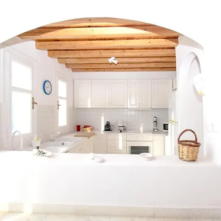 House With 3 Bedrooms In Agios Ioannis Diakoftis With Wonderful Sea View Furnished Terrace And Wifi Mykonos Town